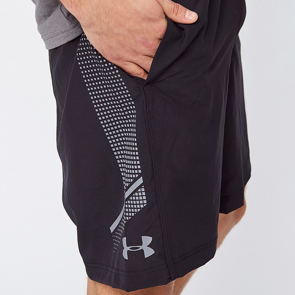 Graphic Woven Short